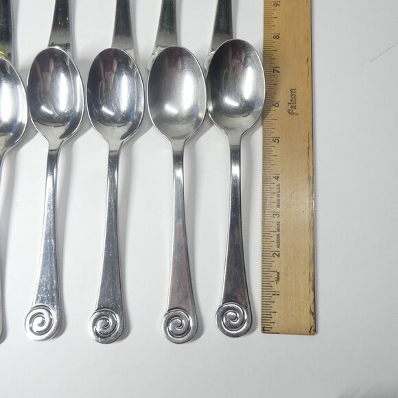 Robert Welch Ammonite 12 Place Oval Soup Spoons Stainless Flatware Helmick Korea - Picture 5 of 9